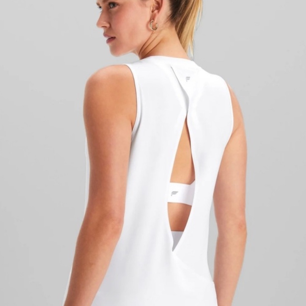 NWT Fabletics White Blake Open Back Tank Size XL (12-14)